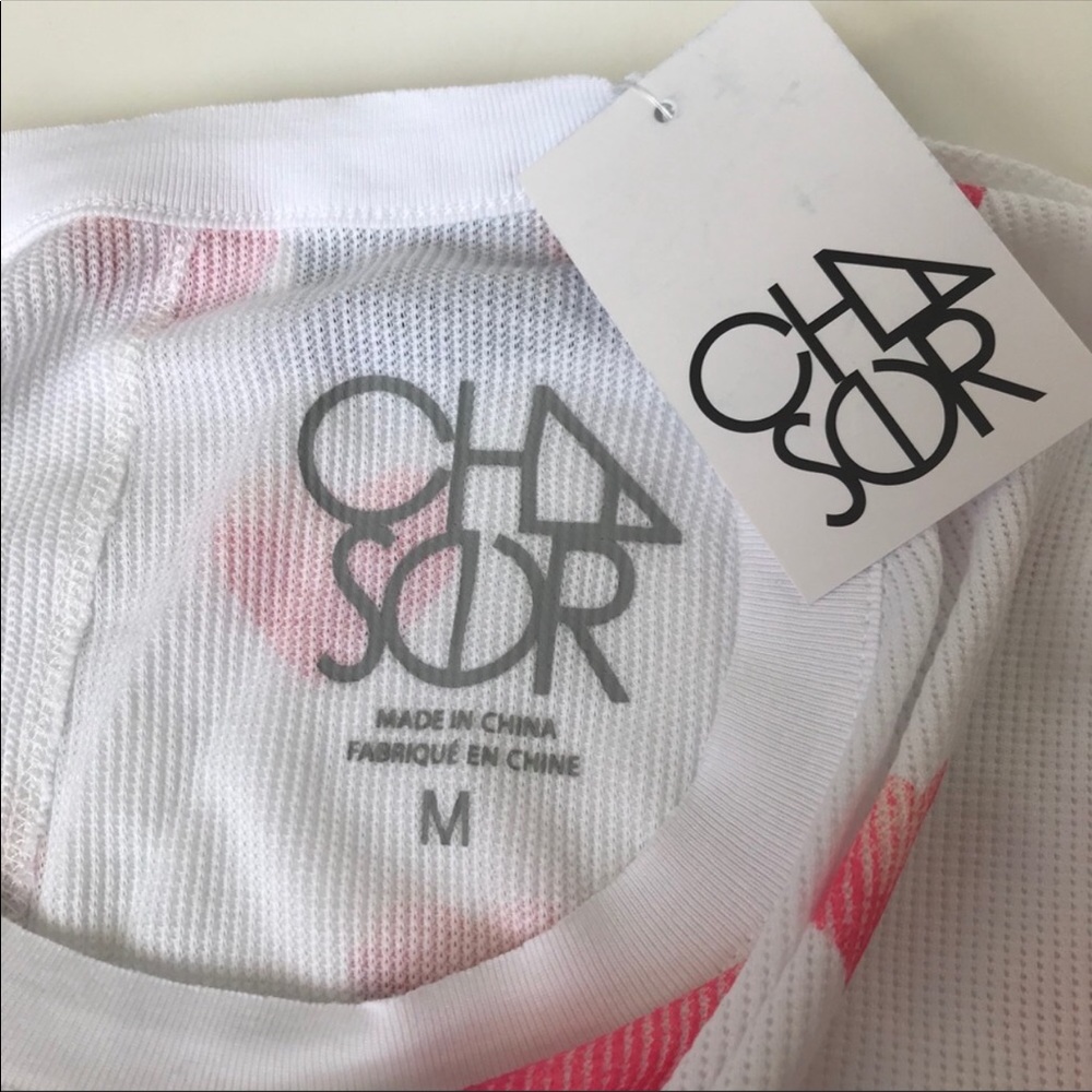 NWT Chaser White with Pink Ombré Hearts Thermal Knit Crew Neck Long Sleeve Shirt - Picture 13 of 15